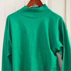 Flight Deck Jersey Green Mock Neck USA XL 100% Cotton 32x24